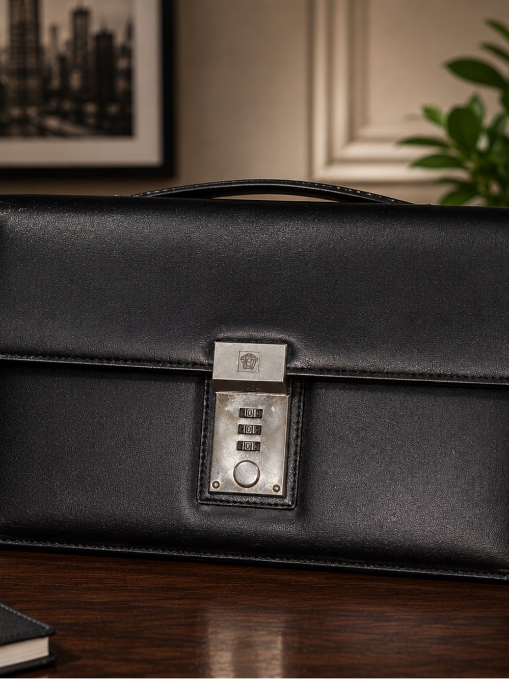 Gianni Versace Black Leather Organizer Clutch / Portfolio with Combo Lock - Picture 10 of 10